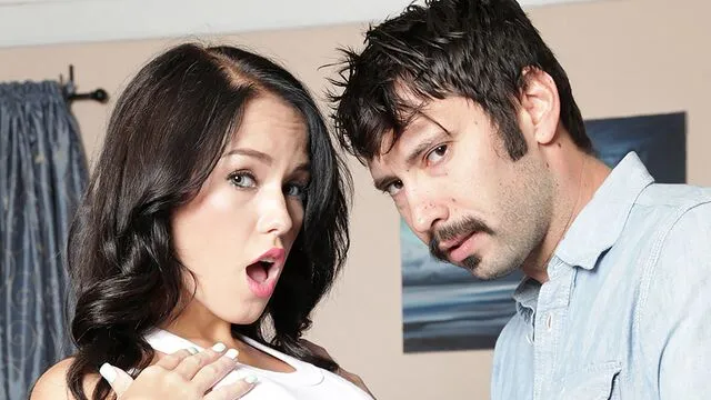 Megan Reign'in çılgın yan fuck ve seks macerası