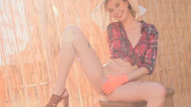 Haley Reed'in Genç ve Tutkulu Seks Anları ve Sikişi