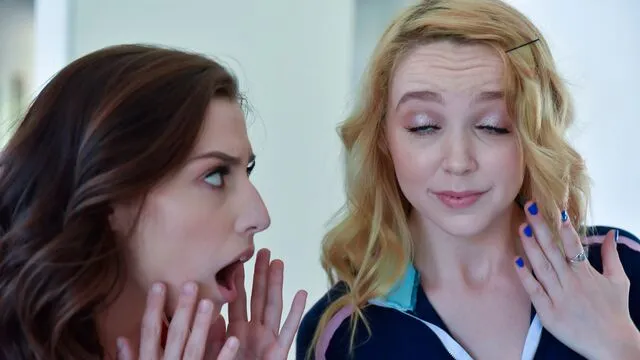 Nikole Nash ve Spencer Bradley'in grup seks ve sikiş sahnesi