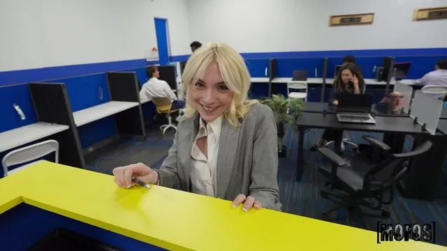 Lola Pearl ve Amber Maddie'nin Grup Seks ve Sikiş Macerası