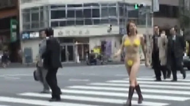 Tokyo'nun Açık Hava ve Halka Açık Seks ve Porno Sahnesi