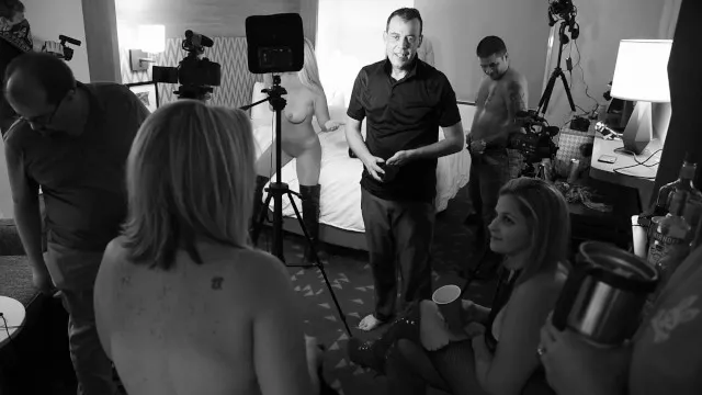 Heather C Payne'in Sert Sikişi ve Gerçeklik Porno Sahnesi