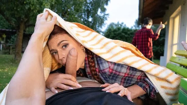 Peach Lollypop'un büyük göğüsleri ve kovboy kız pozisyonunda seks