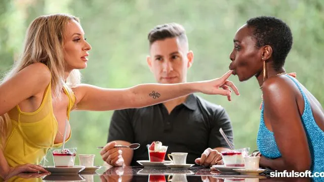 Genç Micky Muffin ve Zaawaadi'nin Grup Seks ve Sert Sikişi