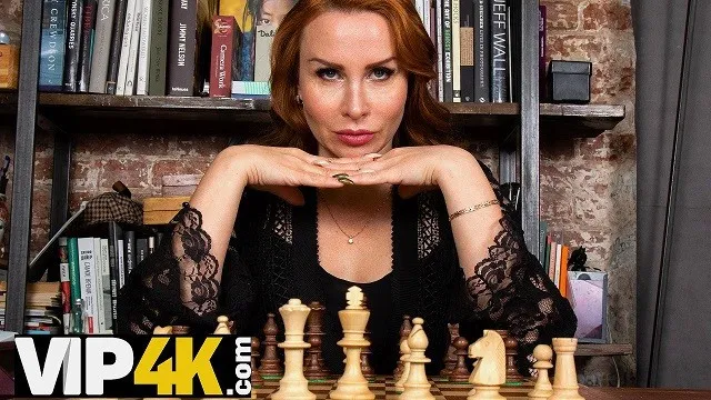 Tanya Foxxx'in Kızıl Saçlı Sert Sikişi