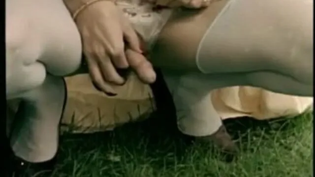 Olgun Anne'nin Sert Anal Seks ve Orgazmı