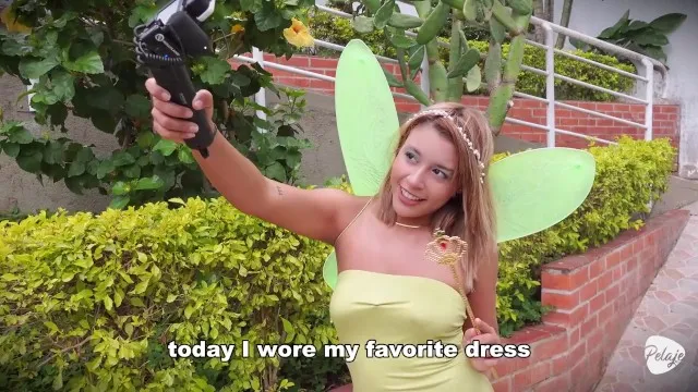 Azgın Pretty Face ve Tinkerbell'in Cosplay Porno Sahnesi