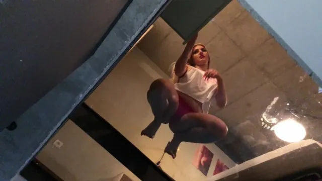 Üvey Annesinin Sert Seks ve Amatör Macerası