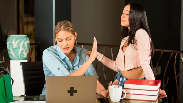 Masada Gizelle Blanco ve Dania'nın lezbiyen seks