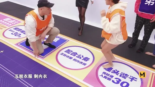Han Tang ile Olgun Asyalı Seks