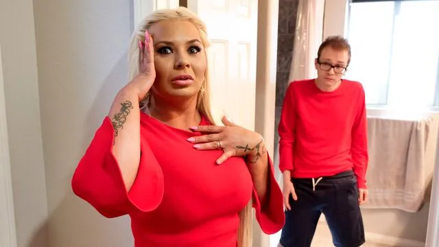 Lauren Phillips, London Rose'in Olgun Kadın Sikiş ve Porno